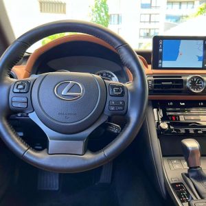 Lexus IS 300 full