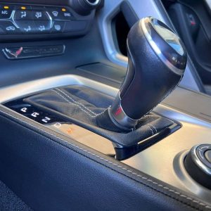 Chevrolet Corvette C7 Stingray 6.2 full