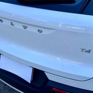 Volvo XC 40 T4 Momentum full