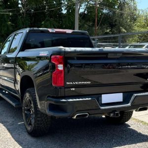 Chevrolet Silverado LT Trail full