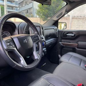 Chevrolet Silverado LT Trail full